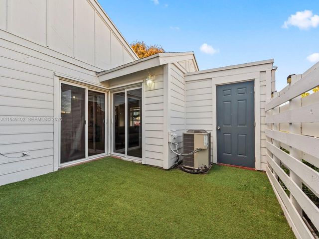 13737 SW 149th Cir Ln 1-45, Miami, FL 33186