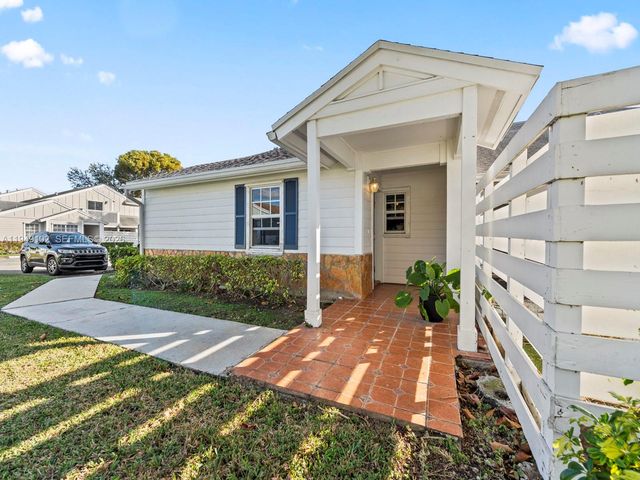 13737 SW 149th Cir Ln 1-45, Miami, FL 33186