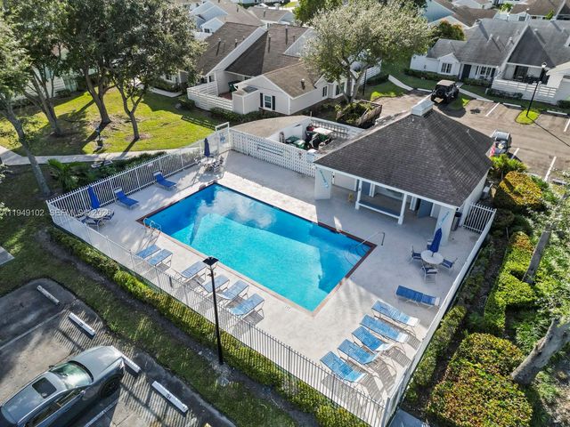 13737 SW 149th Cir Ln 1-45, Miami, FL 33186