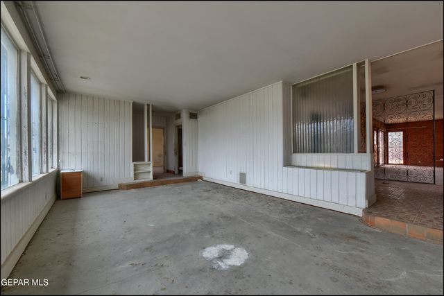 2420 HAWLEY Circle, El Paso, TX 79903