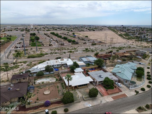 2420 HAWLEY Circle, El Paso, TX 79903