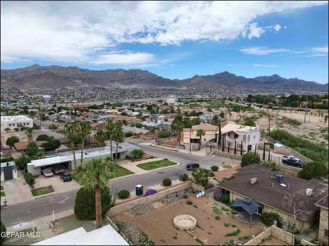 2420 HAWLEY Circle, El Paso, TX 79903