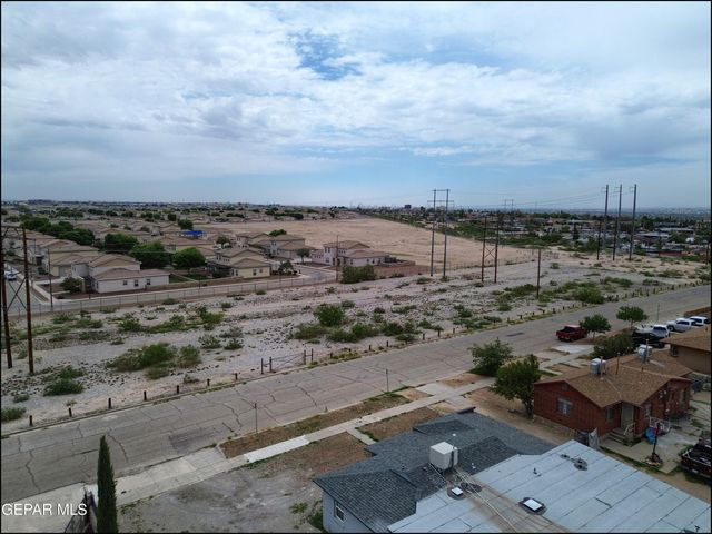 2420 HAWLEY Circle, El Paso, TX 79903
