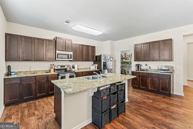 3111 Boxwood Crossing, Gainesville, GA 30507