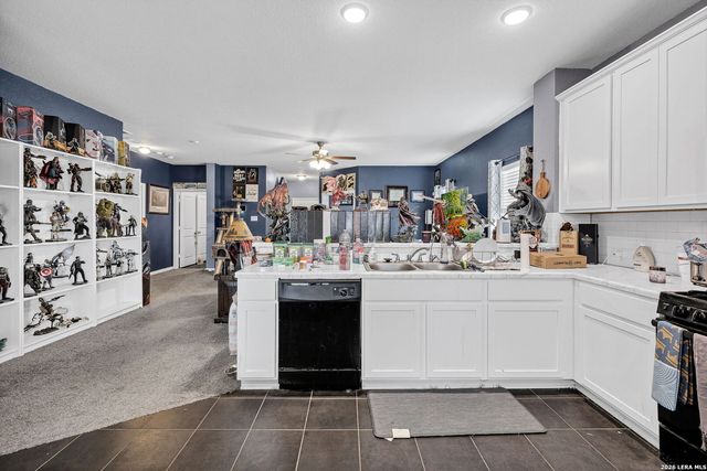 4703 BELGRAVIA PARK, Converse, TX 78109