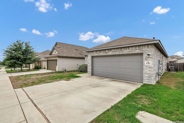 4703 BELGRAVIA PARK, Converse, TX 78109