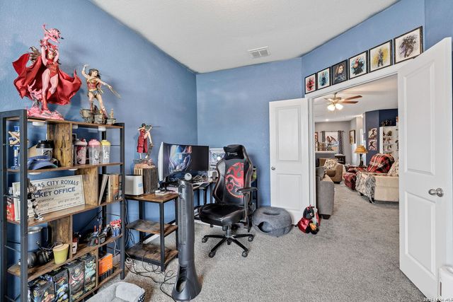 4703 BELGRAVIA PARK, Converse, TX 78109