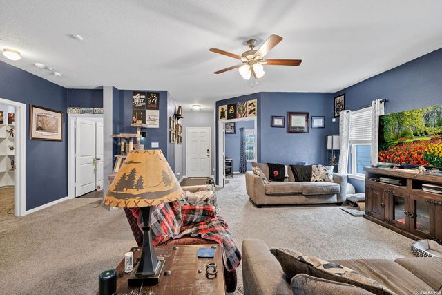 4703 BELGRAVIA PARK, Converse, TX 78109