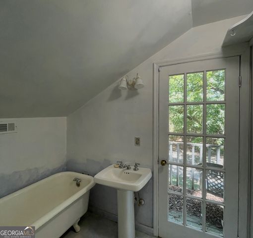 4374 River Road, Manchester, GA 31816