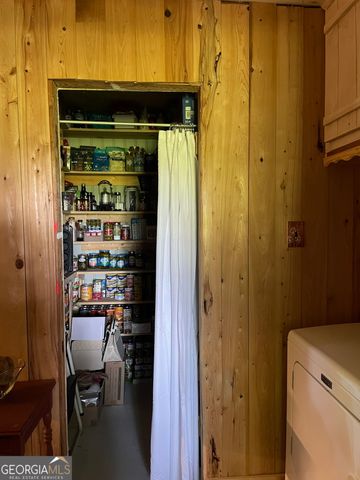 4374 River Road, Manchester, GA 31816