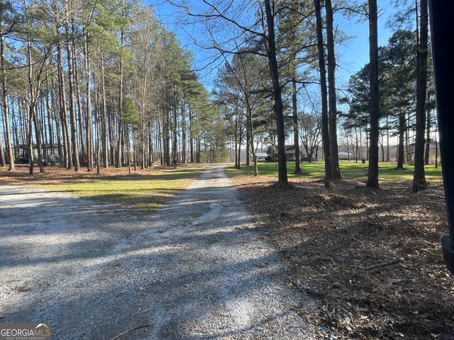 4374 River Road, Manchester, GA 31816