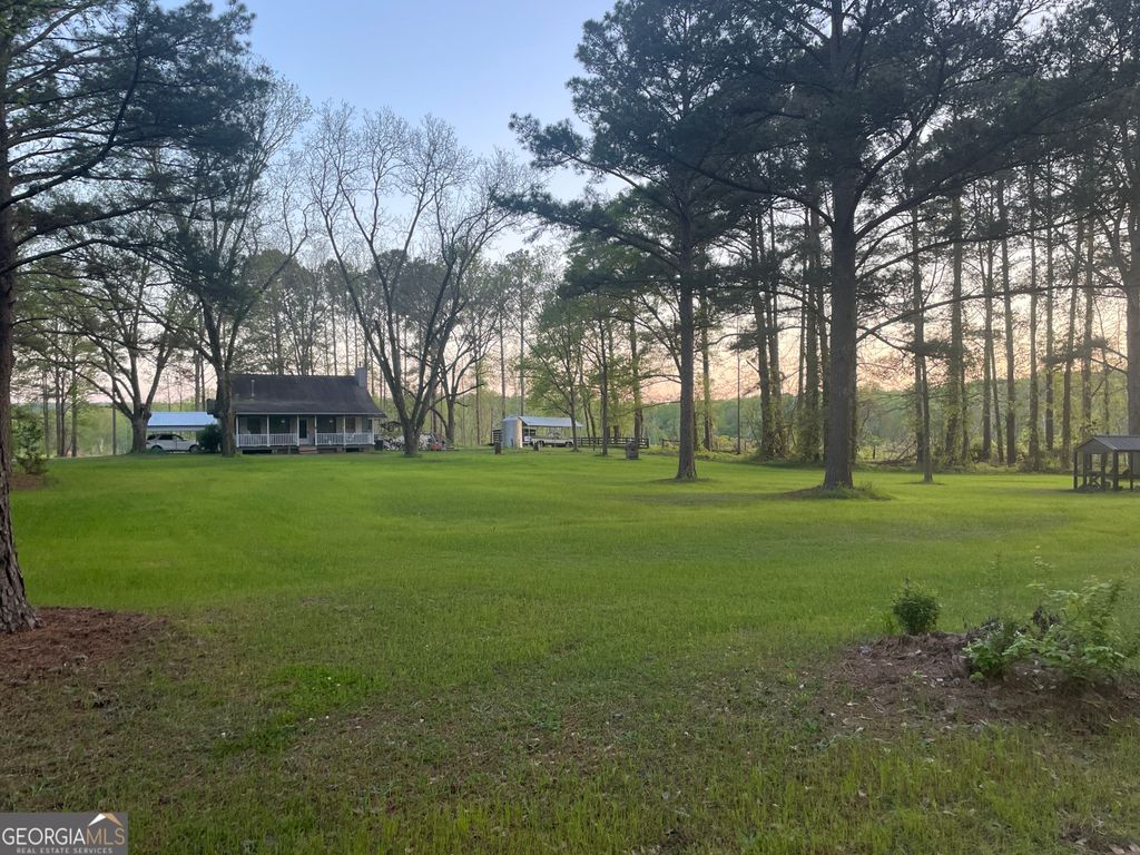 4374 River Road, Manchester, GA 31816