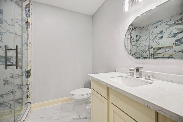 10802 Sagetrail Drive, Houston, TX 77089