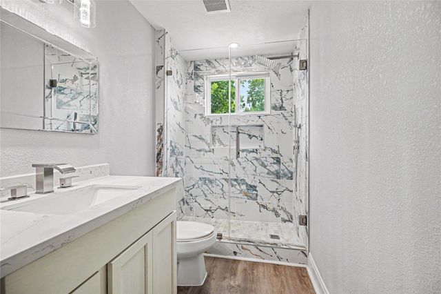 10802 Sagetrail Drive, Houston, TX 77089