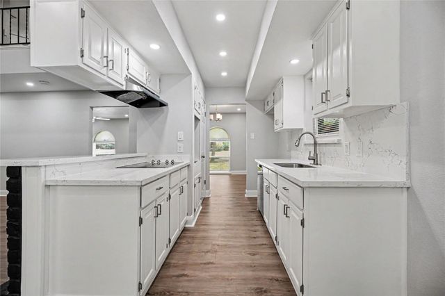 10802 Sagetrail Drive, Houston, TX 77089