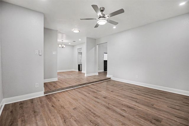 10802 Sagetrail Drive, Houston, TX 77089