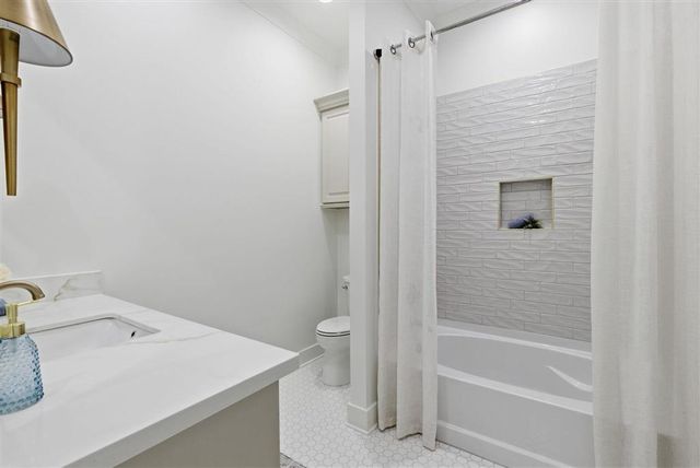 2247 Nikal Drive S, Lake Charles, LA 70605