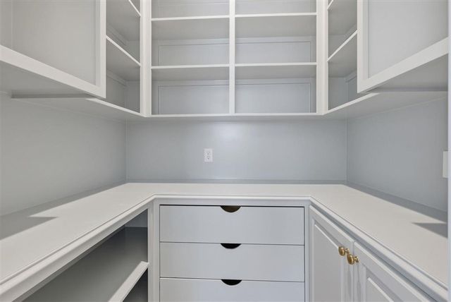 2247 Nikal Drive S, Lake Charles, LA 70605