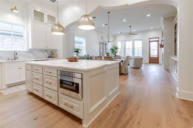 2247 Nikal Drive S, Lake Charles, LA 70605