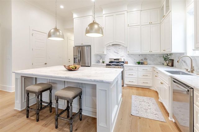 2247 Nikal Drive S, Lake Charles, LA 70605