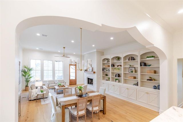 2247 Nikal Drive S, Lake Charles, LA 70605