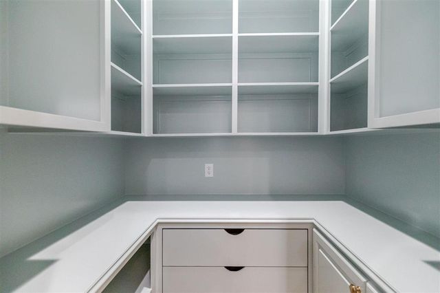 2247 Nikal Drive S, Lake Charles, LA 70605