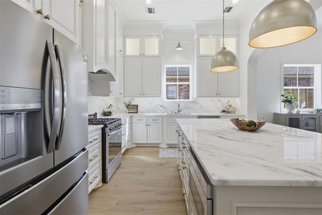 2247 Nikal Drive S, Lake Charles, LA 70605