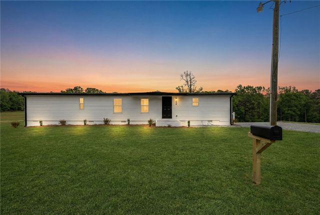 139 Davis Road, Easley, SC 29640