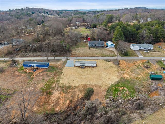 139 Davis Road, Easley, SC 29640