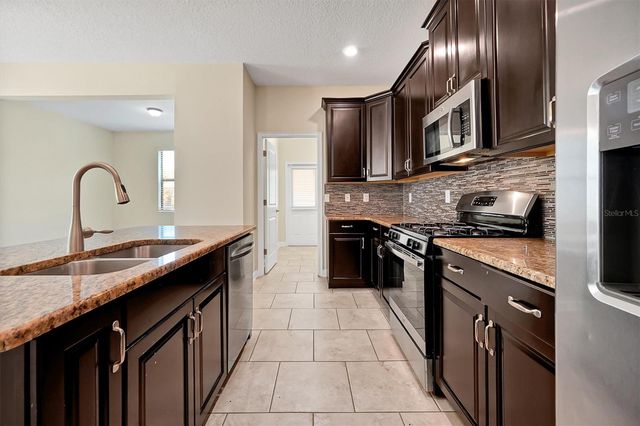15101 PURPLE MARTIN STREET, Winter Garden, FL 34787