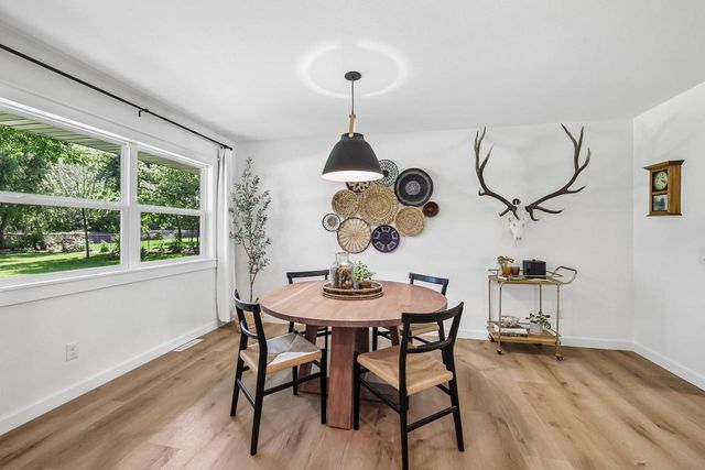 3489 Dell Drive, Madison, WI 53718
