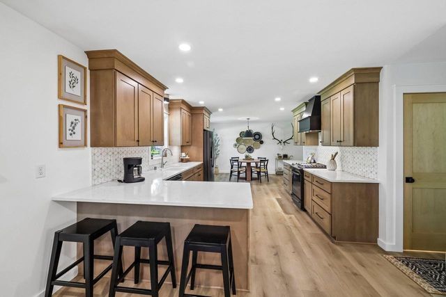 3489 Dell Drive, Madison, WI 53718