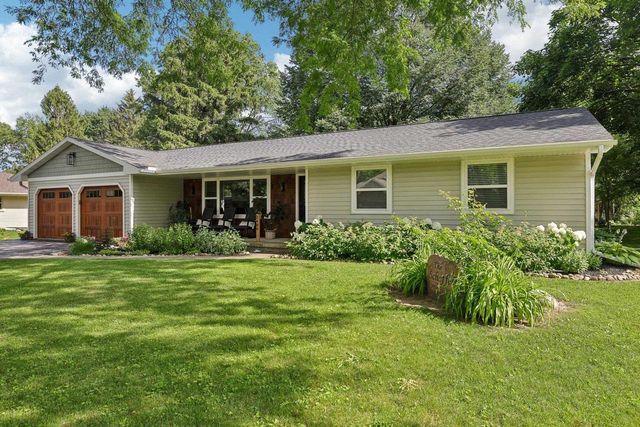 3489 Dell Drive, Madison, WI 53718