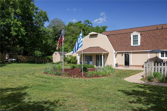 220 Church ST, Yorktown, VA 23690