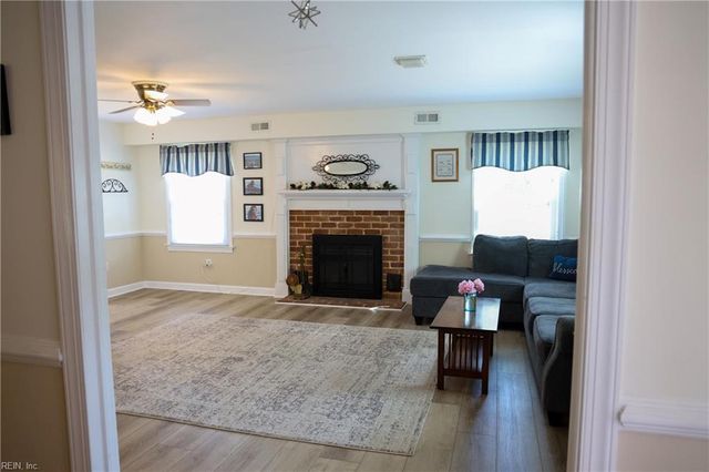 220 Church ST, Yorktown, VA 23690
