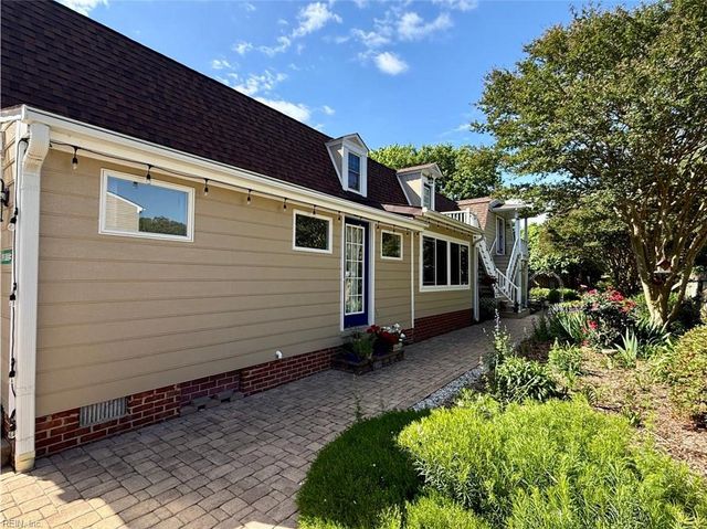 220 Church ST, Yorktown, VA 23690