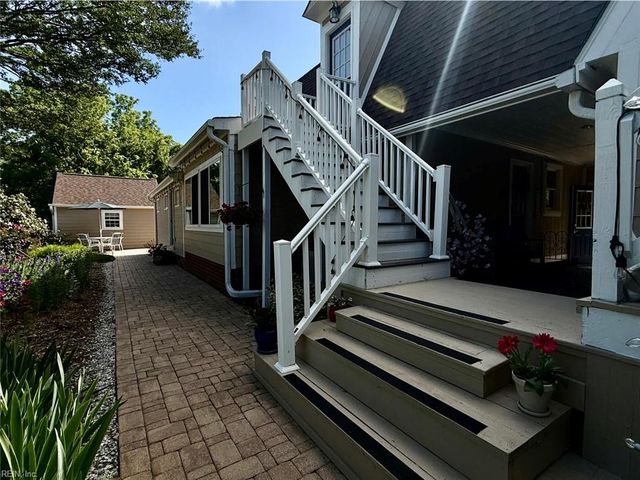 220 Church ST, Yorktown, VA 23690