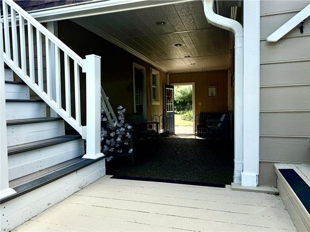 220 Church ST, Yorktown, VA 23690
