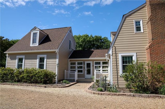220 Church ST, Yorktown, VA 23690