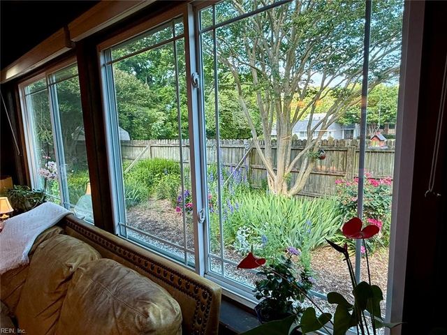 220 Church ST, Yorktown, VA 23690