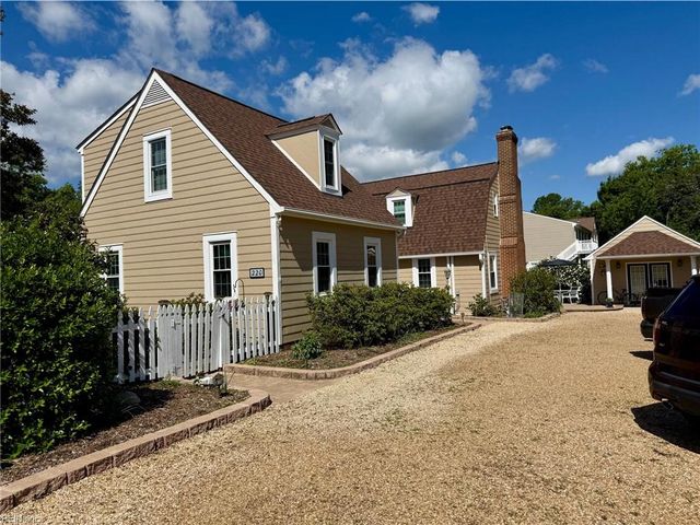 220 Church ST, Yorktown, VA 23690