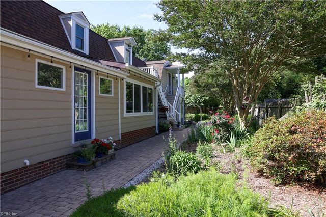 220 Church ST, Yorktown, VA 23690