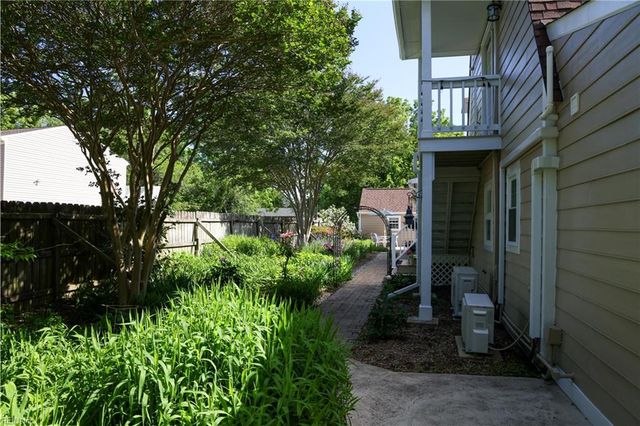 220 Church ST, Yorktown, VA 23690