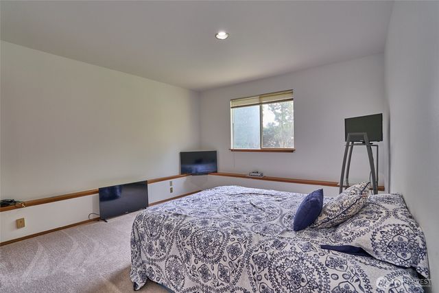 1404 S 290th Place, Federal Way, WA 98003