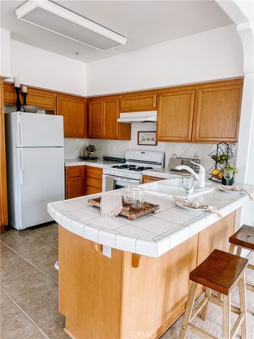 610 Sunrise 5B, Santa Maria, CA 93455