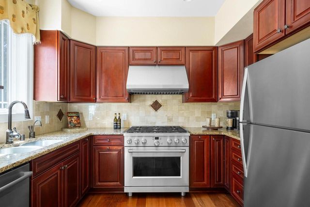 3319 Saracen Way, Verona, WI 53593