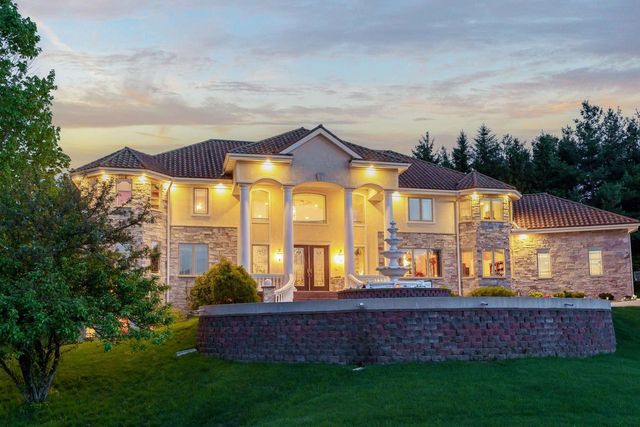 3319 Saracen Way, Verona, WI 53593