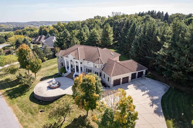 3319 Saracen Way, Verona, WI 53593
