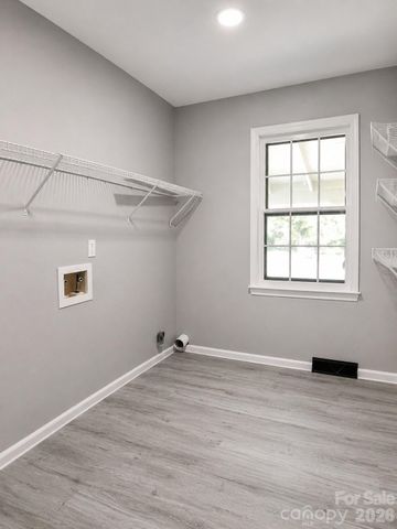 6016 Indian Brook Drive, Matthews, NC 28104