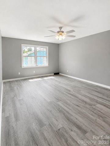 6016 Indian Brook Drive, Matthews, NC 28104